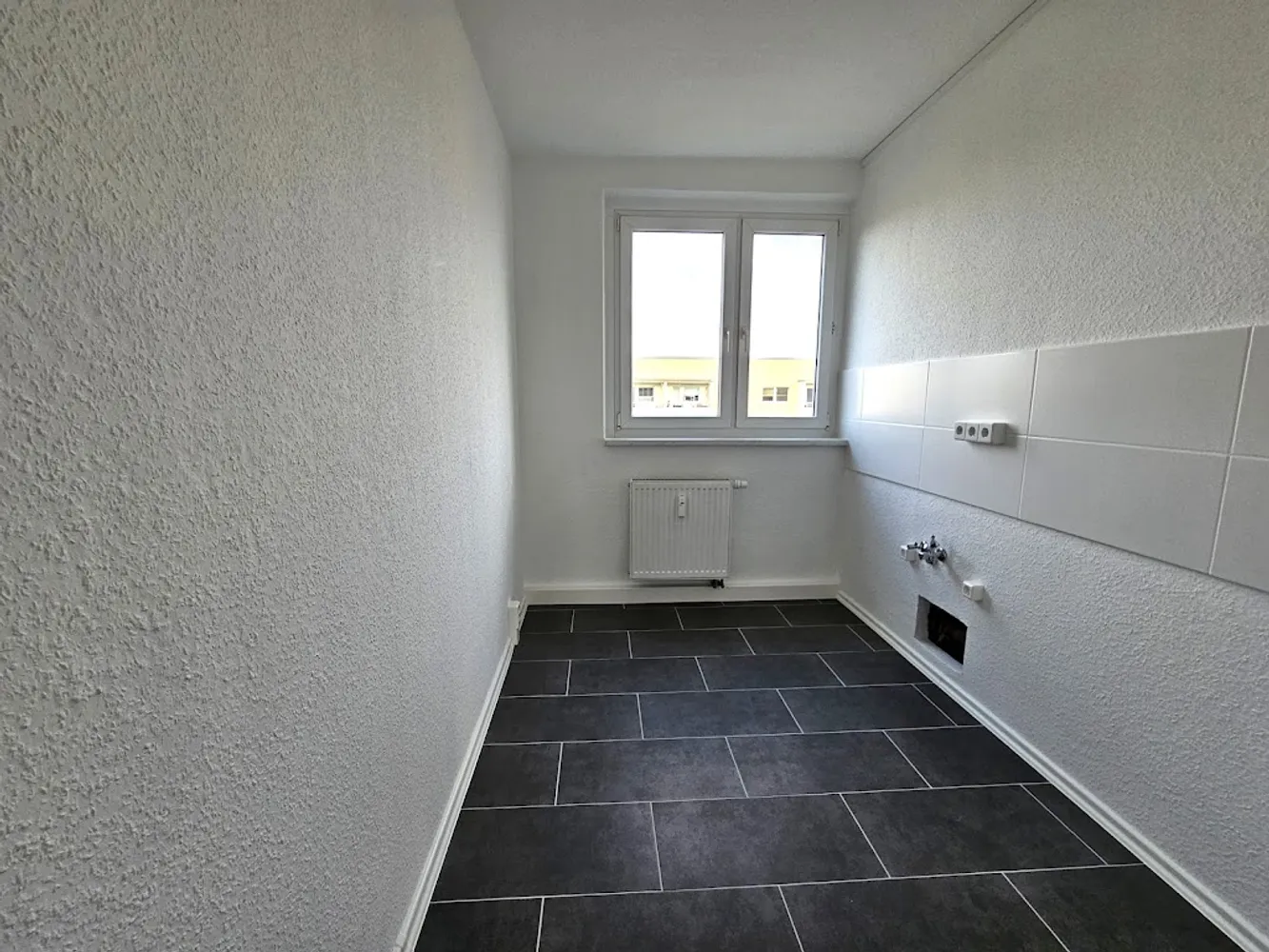 3 Zimmer Wohnung mit 61 m² in Halle (Saale) – Bild 2