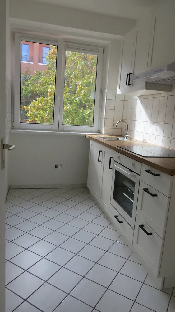 1 room apartment with 46 m² in Berlin – Photo 4