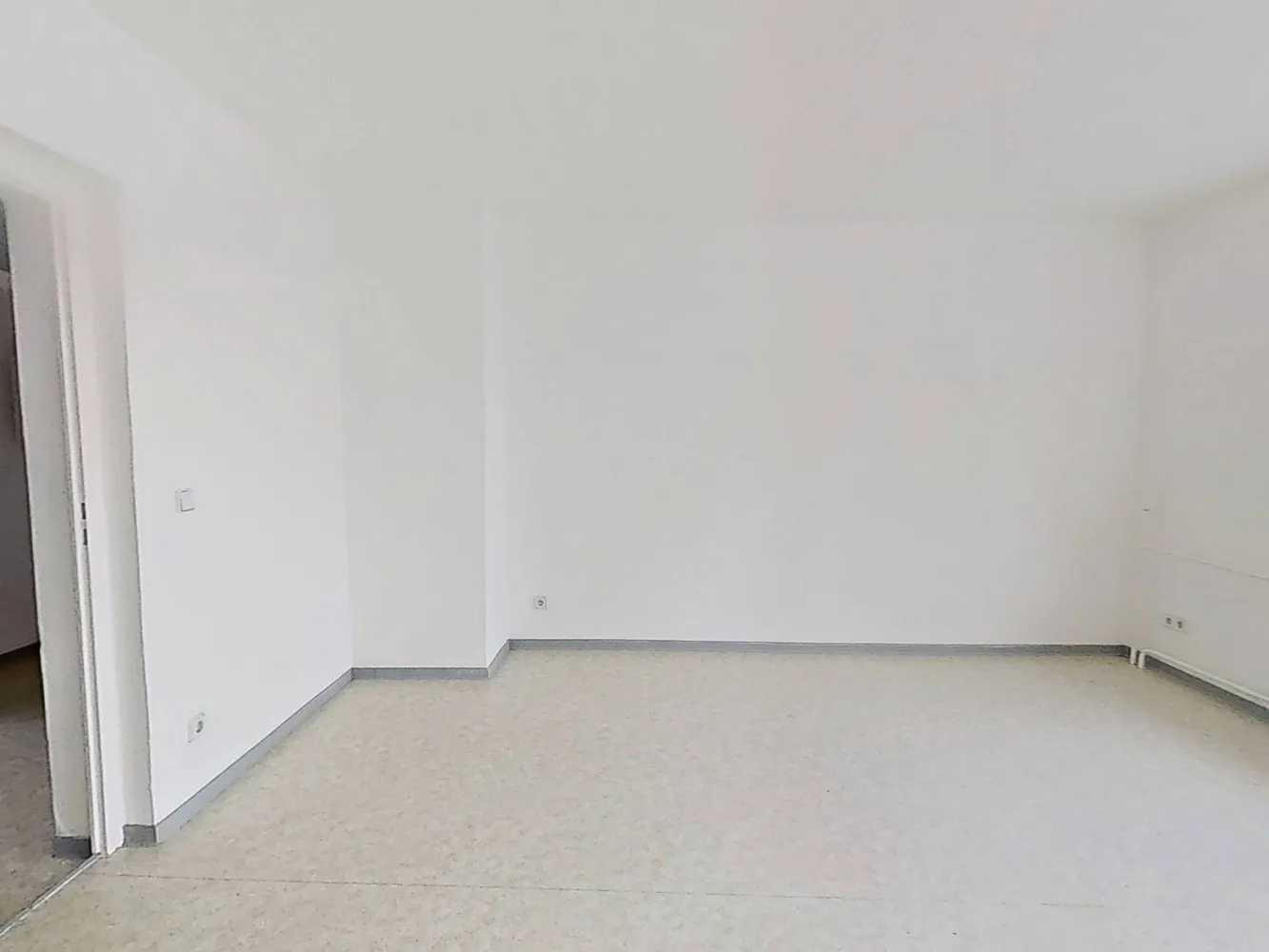 1 Zimmer Wohnung mit 37 m² in Schwedt/Oder – Bild 5