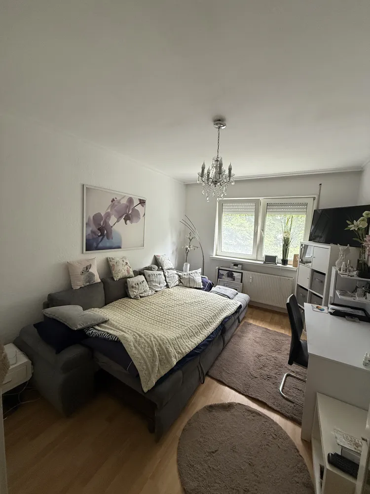 3 Zimmer Wohnung mit 84 m² in Wiesbaden – Bild 1