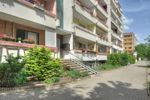 3 Zimmer Wohnung mit 70 m² in Halle (Saale) – Bild 1