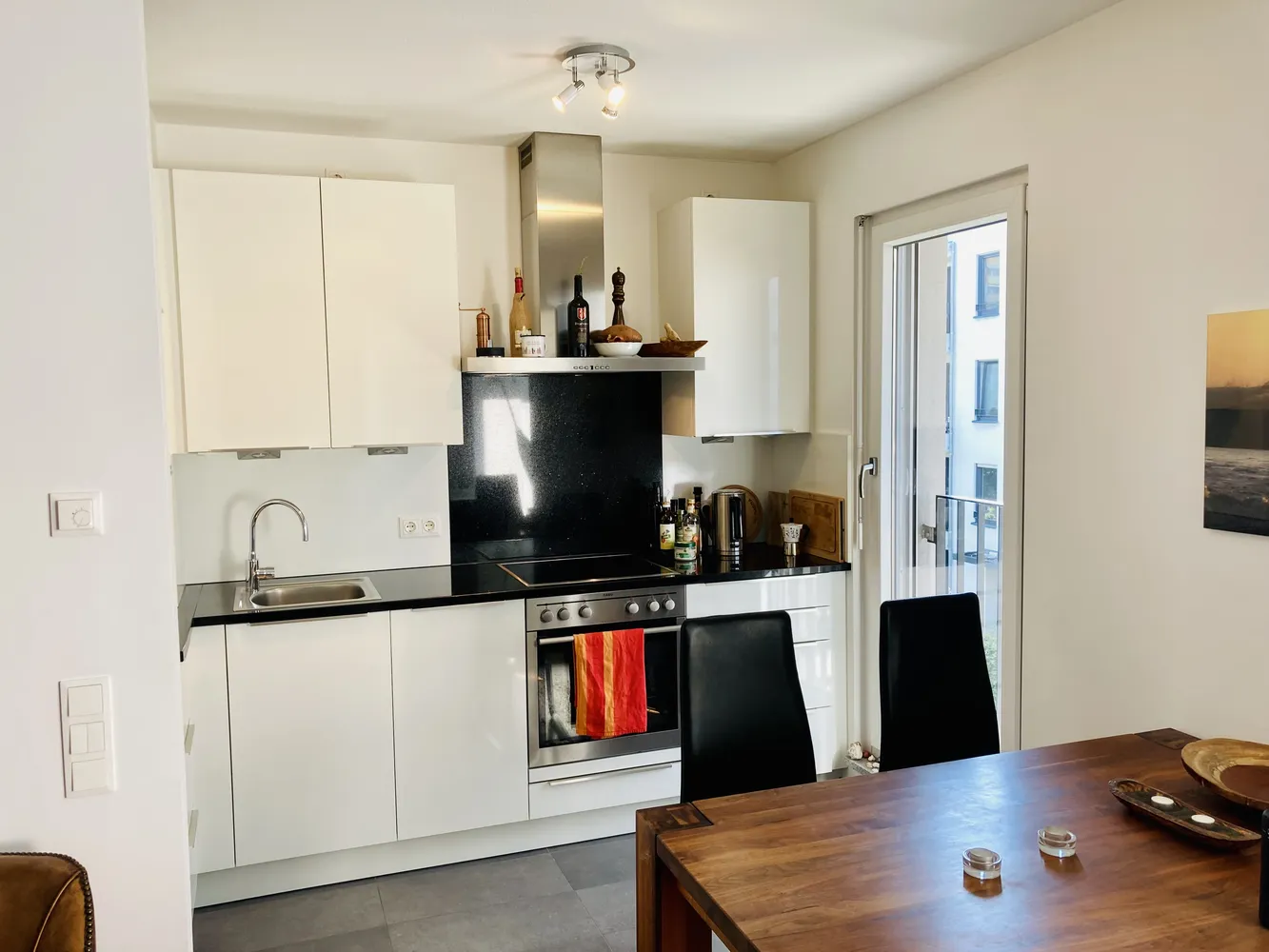 2 Zimmer Wohnung mit 60 m² in München – Bild 4