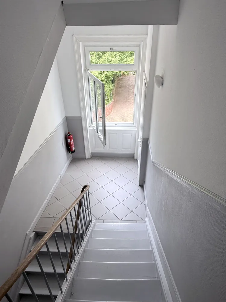 2 Zimmer Wohnung mit 55 m² in Wiesbaden – Bild 4