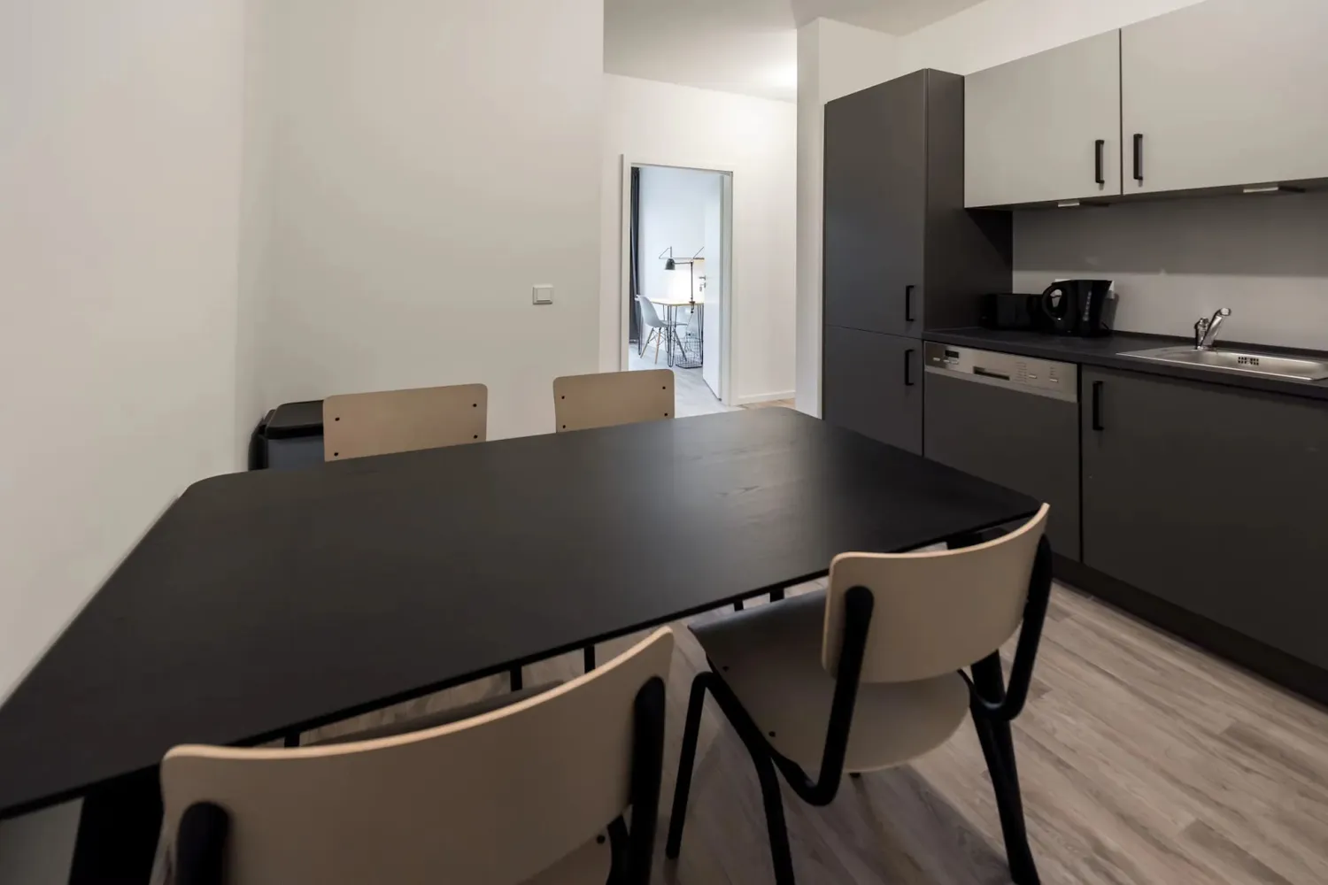 Shared room with 12 m² in Berlin – Photo 3
