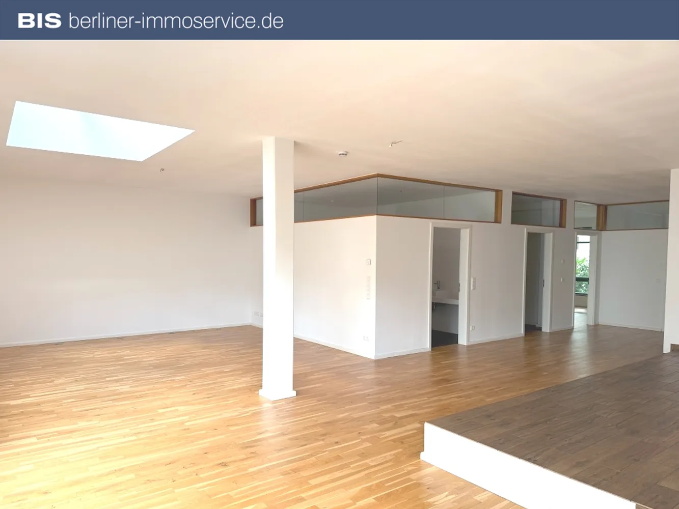 3 Zimmer Wohnung mit 130 m² in Berlin – Bild 1