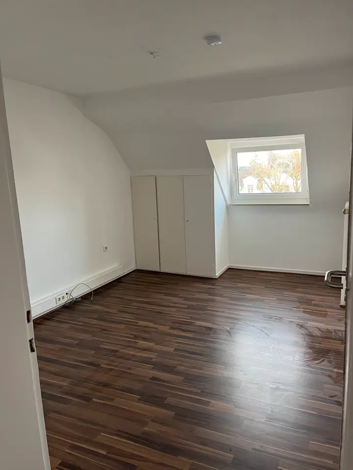 3 Zimmer Wohnung mit 70 m² in Krefeld – Bild 4