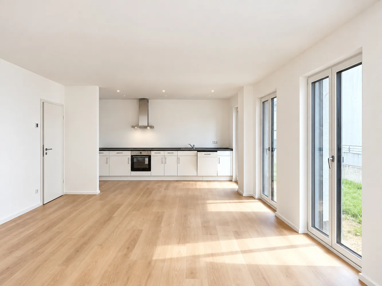 2 room apartment with 128 m² in Wiesbaden – Photo 2