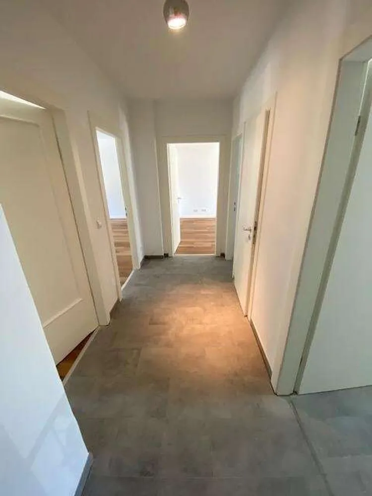 3 Zimmer Wohnung mit 100 m² in Düsseldorf – Bild 4