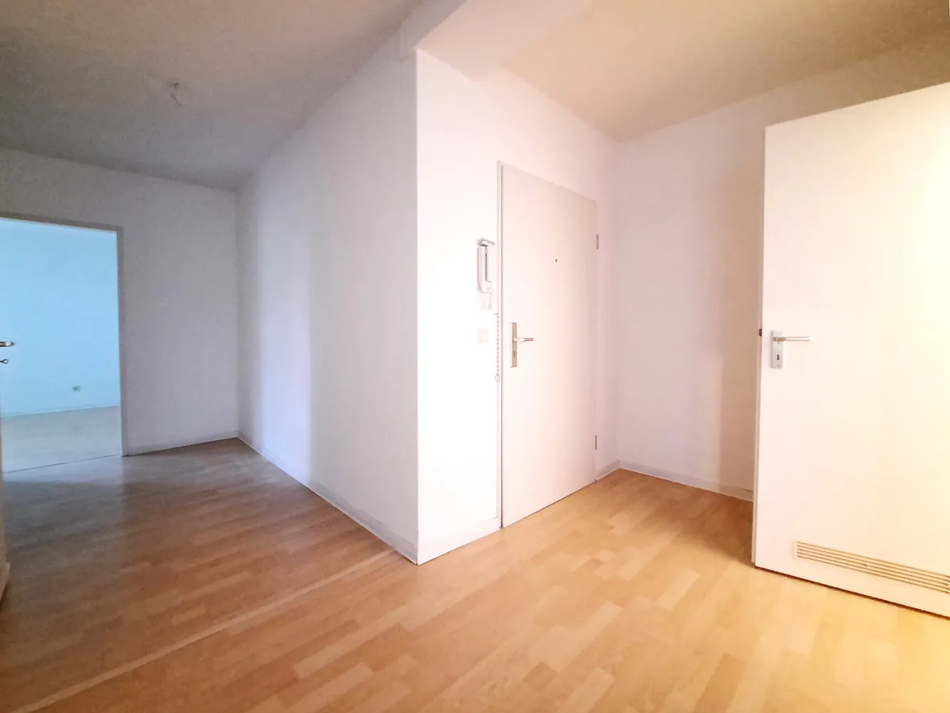 3 Zimmer Wohnung mit 66 m² in Bochum – Bild 2