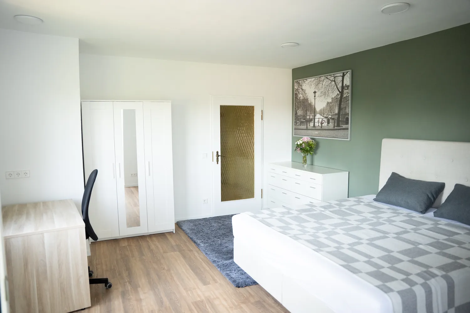 1 Zimmer Wohnung mit 38 m² in Augsburg – Bild 1