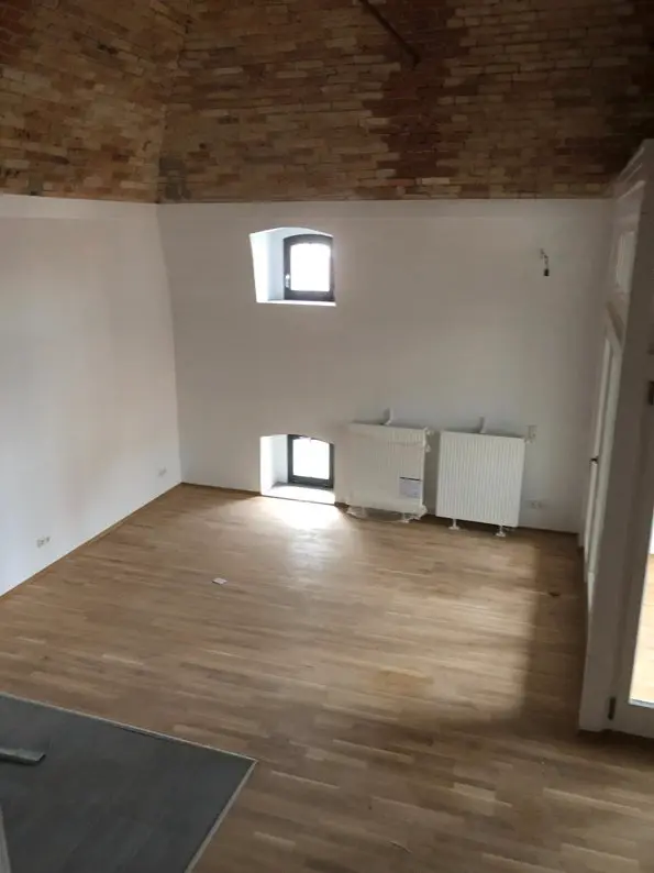 2 Zimmer Wohnung mit 61 m² in Halle (Saale) – Bild 1