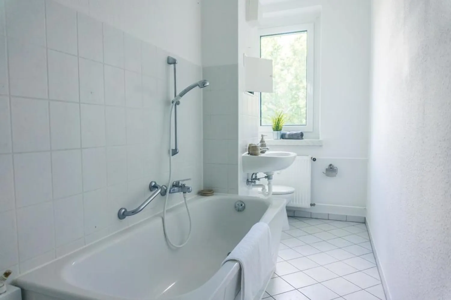 2 Zimmer Wohnung mit 63 m² in Chemnitz – Bild 2