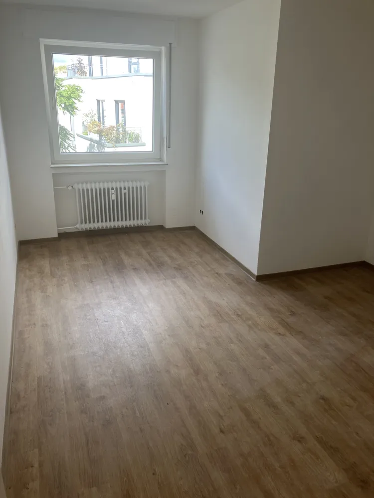 3 Zimmer Wohnung mit 89 m² in Frankfurt am Main – Bild 7