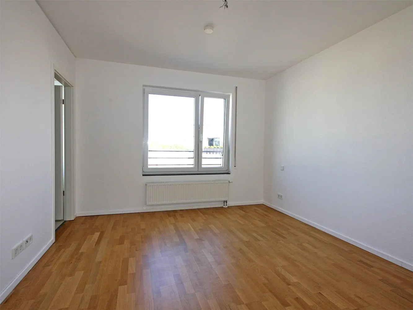 4 Zimmer Wohnung mit 111 m² in Frankfurt am Main – Bild 6