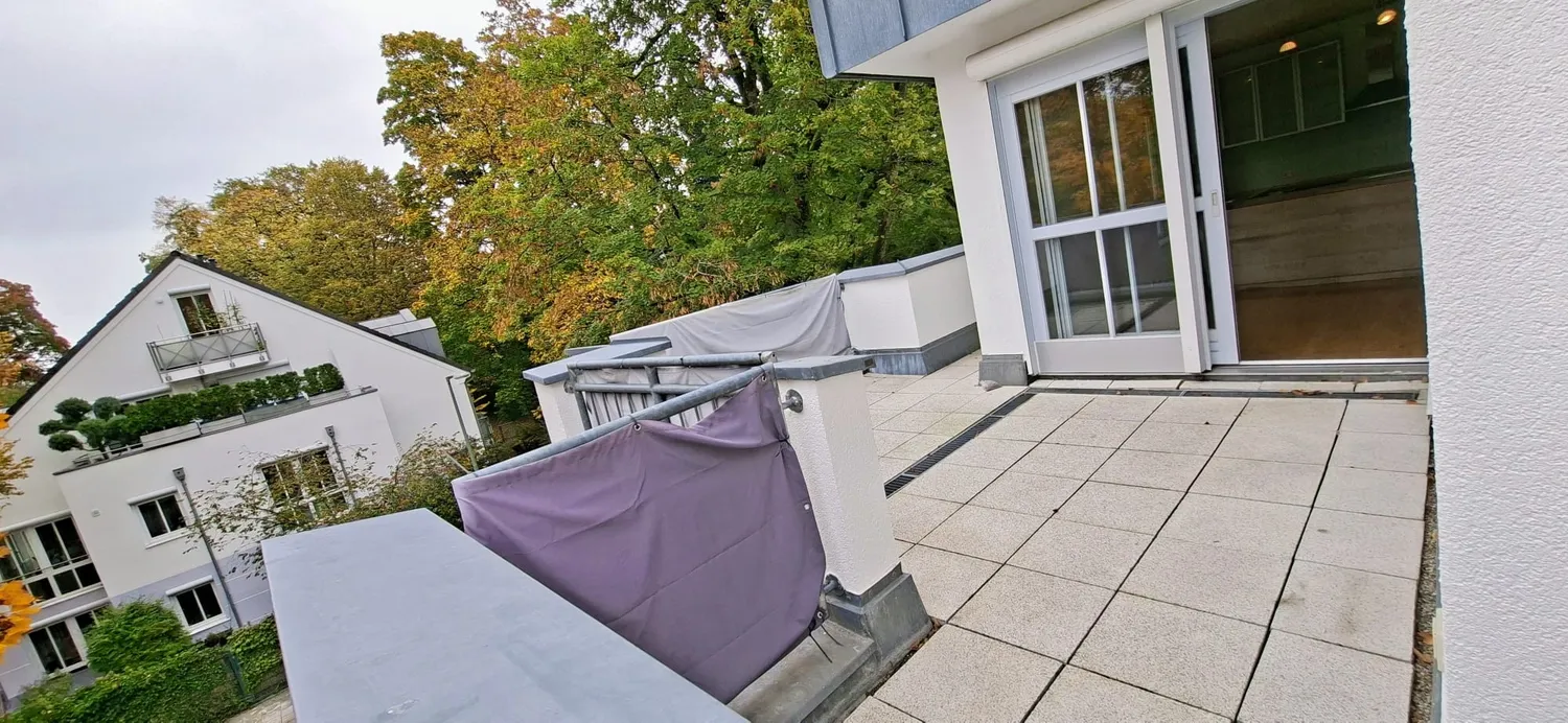 2 room apartment with 75 m² in Munich – Photo 1