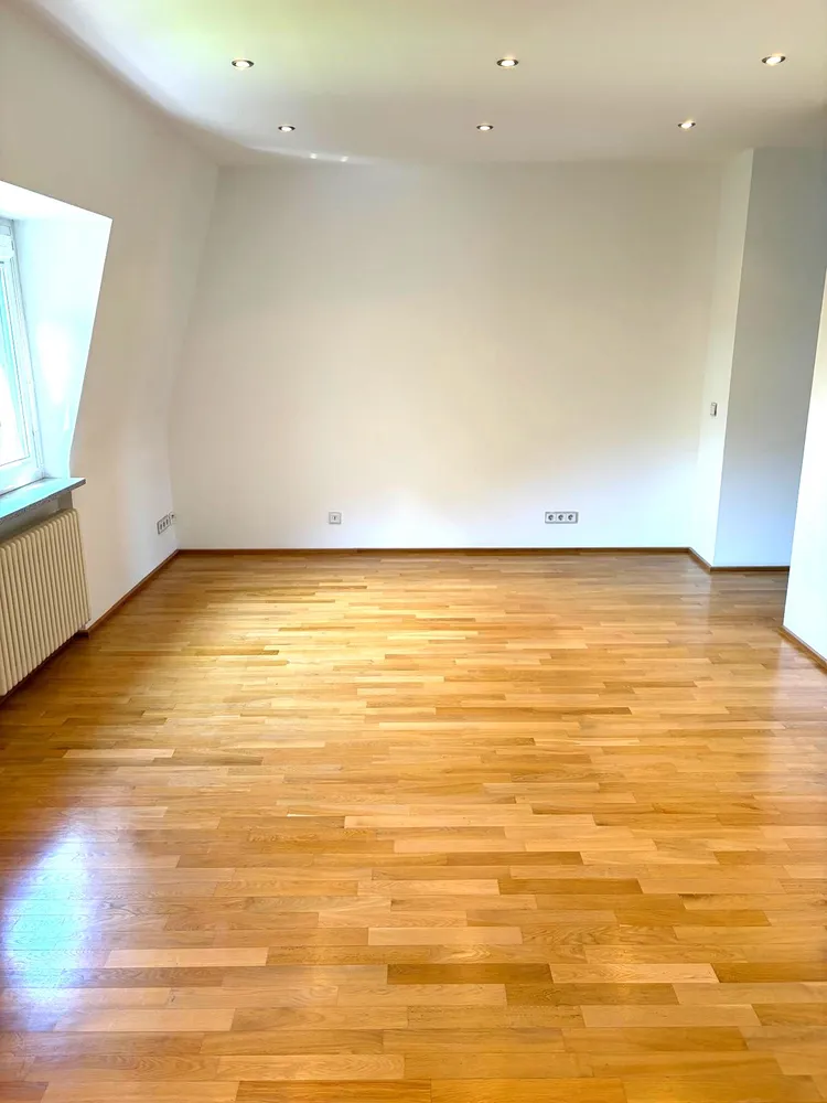 3 Zimmer Wohnung mit 100 m² in Frankfurt am Main – Bild 6