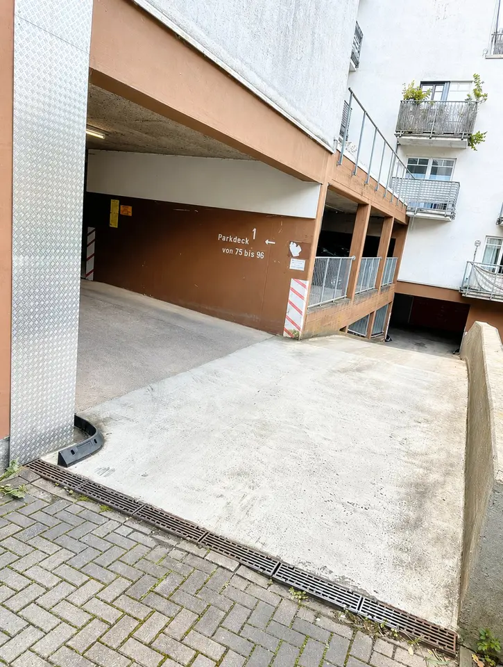WG-Zimmer mit 24 m² in Frankfurt am Main – Bild 9