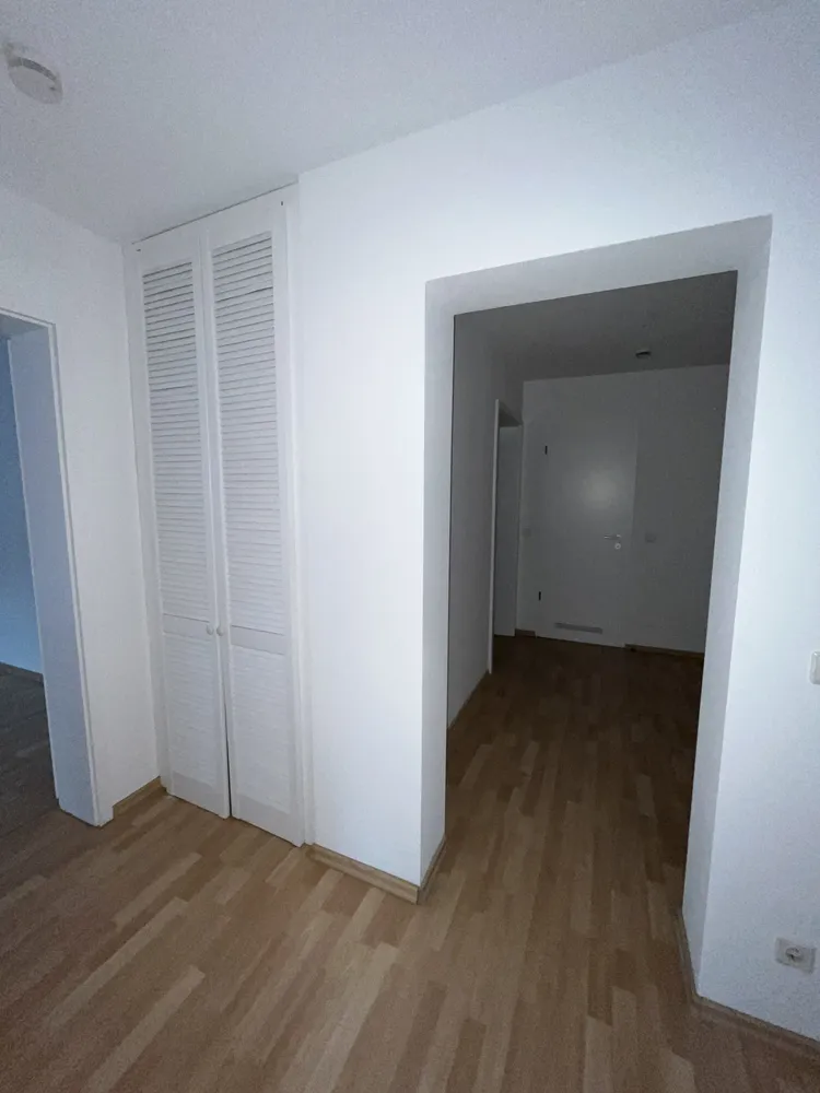 2 Zimmer Wohnung mit 85 m² in Berlin – Bild 4