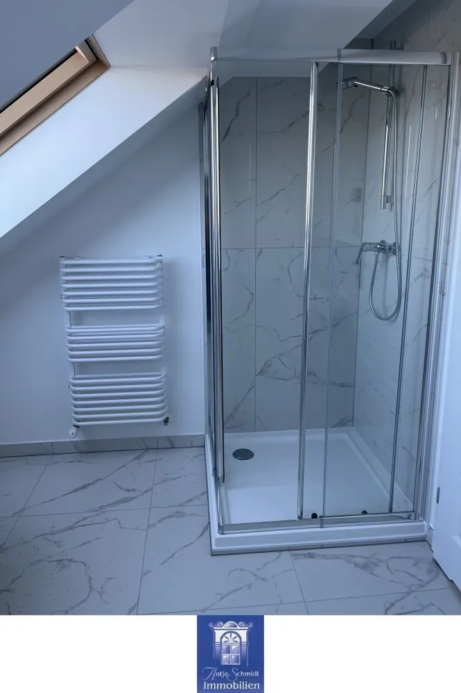 5 Zimmer Wohnung mit 120 m² in Dresden – Bild 7