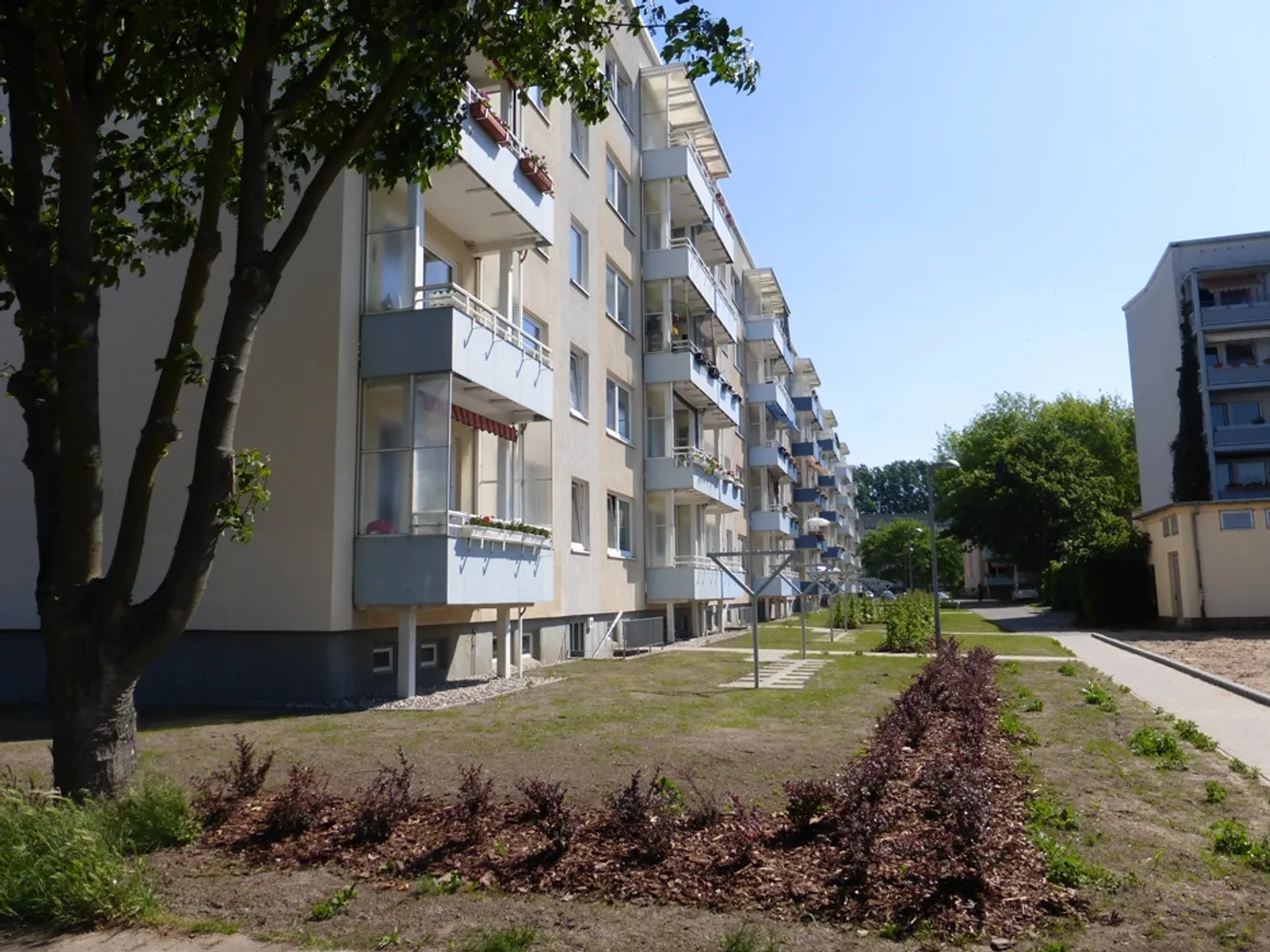 3 Zimmer Wohnung mit 66 m² in Neubrandenburg – Bild 1