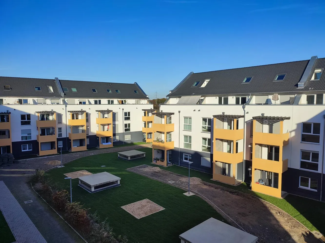 2 Zimmer Wohnung mit 81 m² in Köln – Bild 1