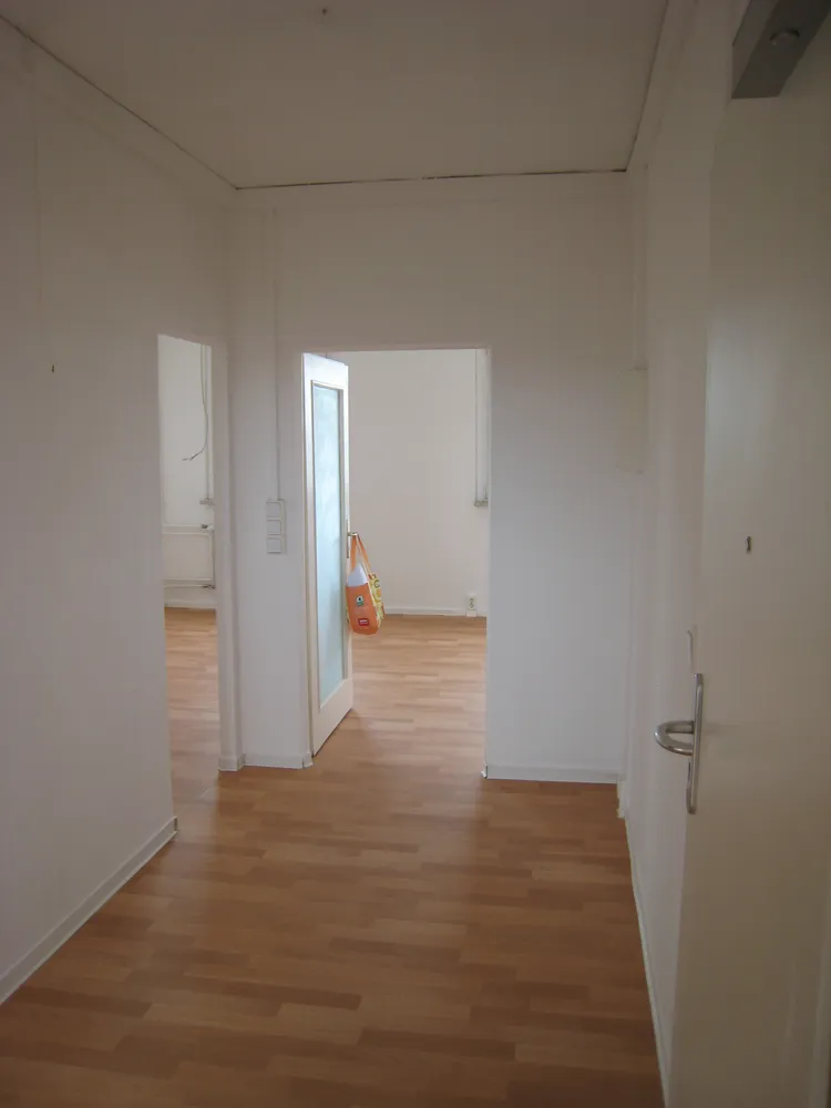 4 Zimmer Wohnung mit 68 m² in Halle (Saale) – Bild 3