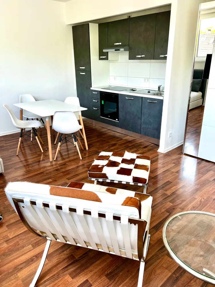 1 Zimmer Wohnung mit 40 m² in Düsseldorf – Bild 2