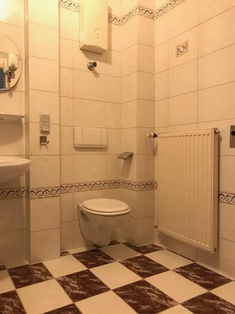 2 Zimmer Wohnung mit 93 m² in Saarbrücken – Bild 7