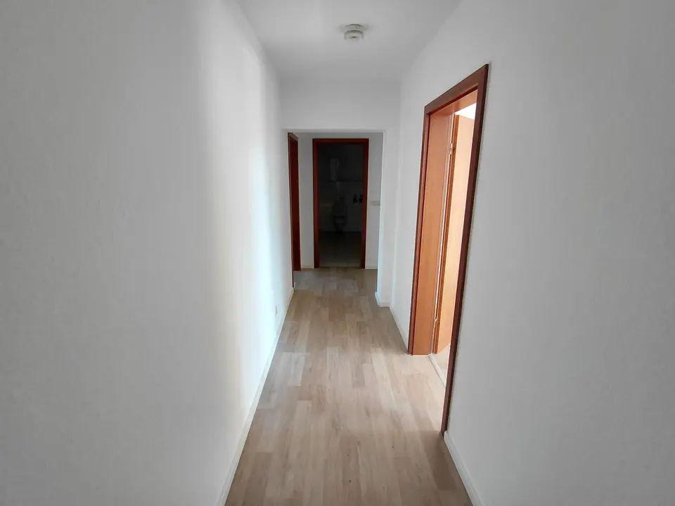 3 Zimmer Wohnung mit 92 m² in Zeitz – Bild 4