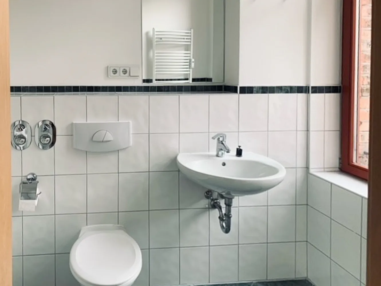 2 Zimmer Wohnung mit 42 m² in Halle (Saale) – Bild 8