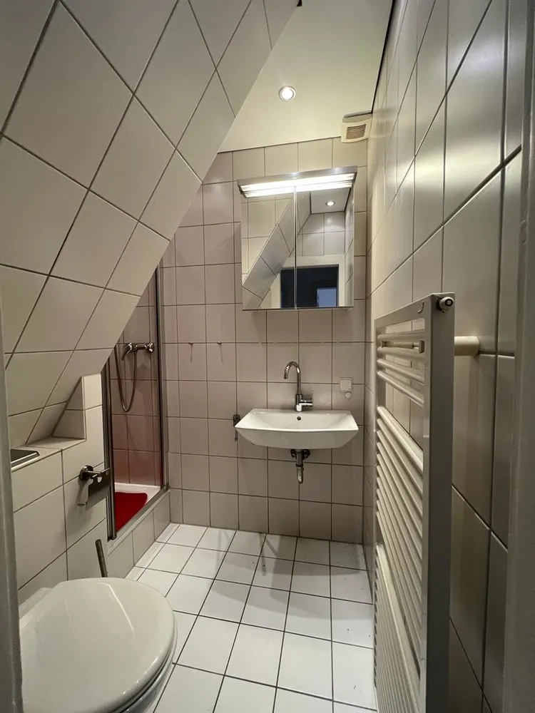 2 Zimmer Wohnung mit 51 m² in Krefeld – Bild 4