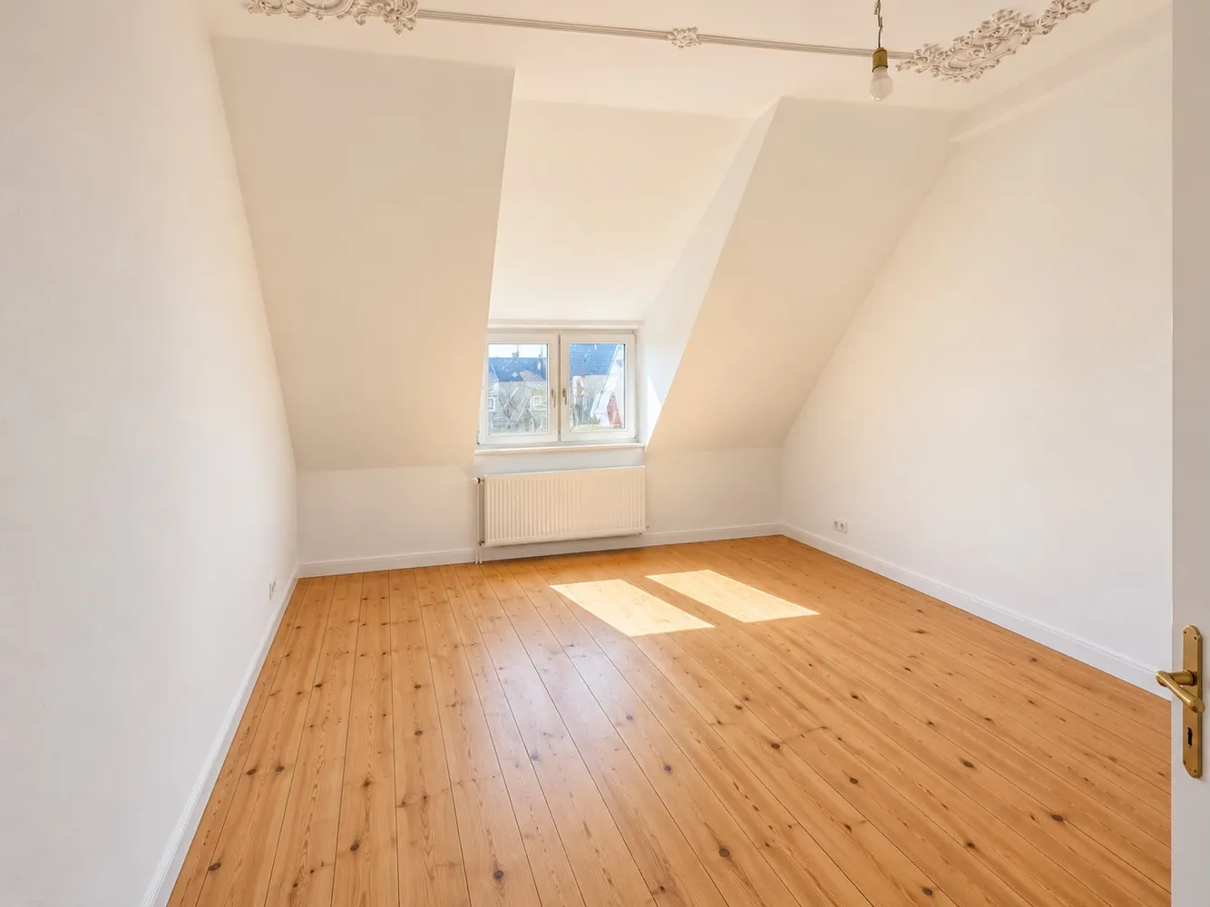 3 Zimmer Wohnung mit 89 m² in Wiesbaden – Bild 8