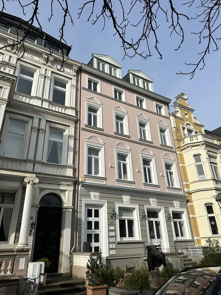 4 Zimmer Wohnung mit 208 m² in Bonn – Bild 1