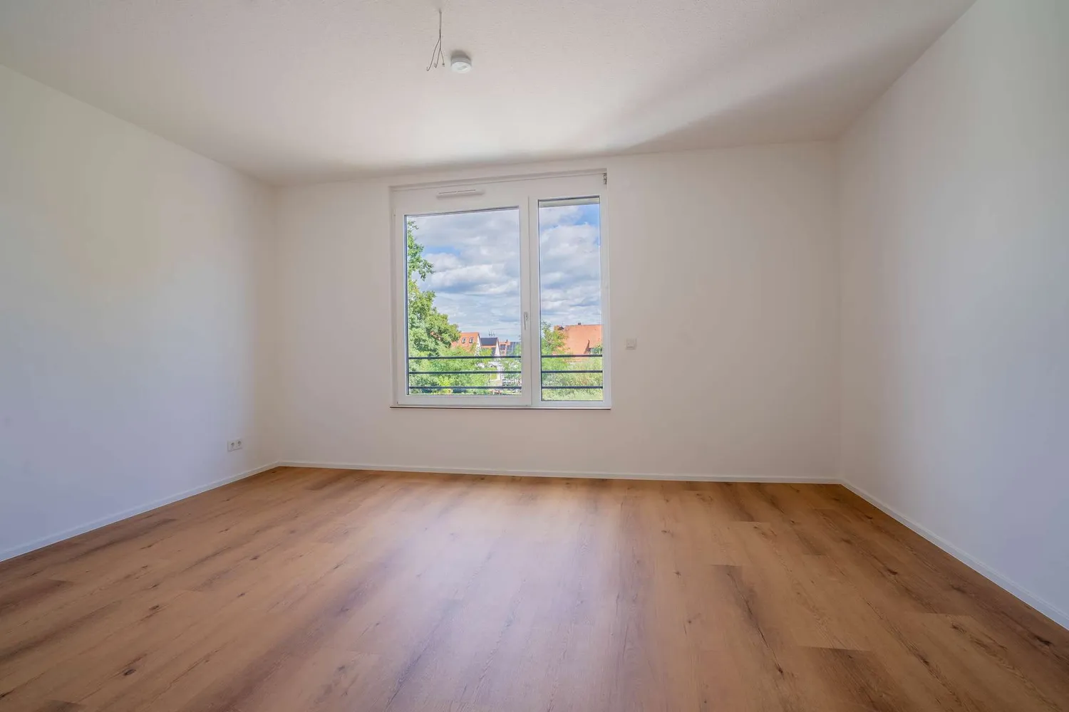 5 Zimmer Haus mit 145 m² in Nürnberg – Bild 3