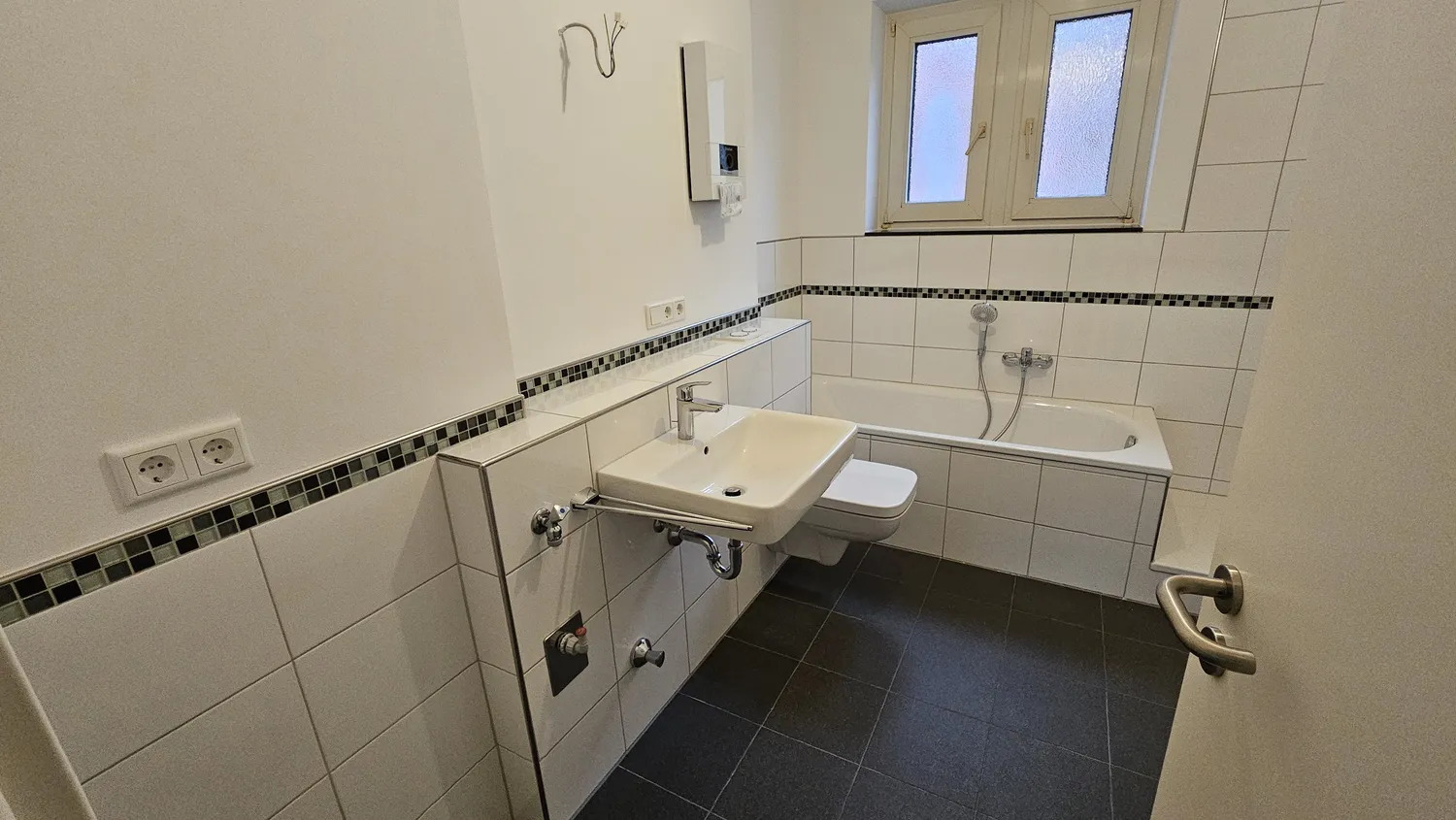 2 Zimmer Wohnung mit 64 m² in Krefeld – Bild 7