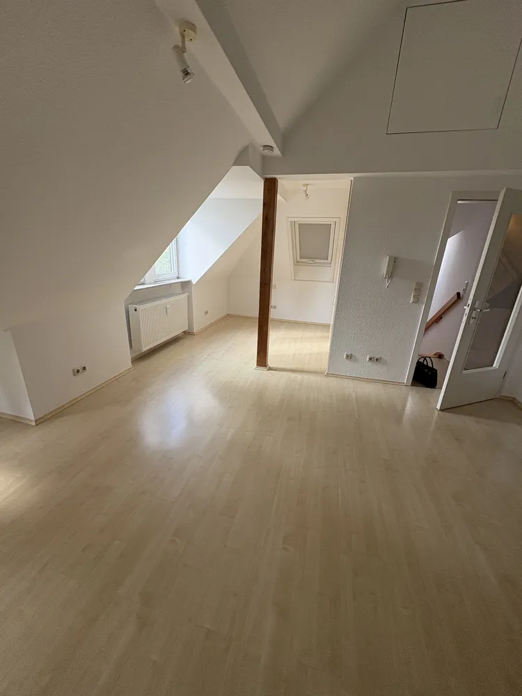 1 Zimmer Wohnung mit 40 m² in Wiesbaden – Bild 2