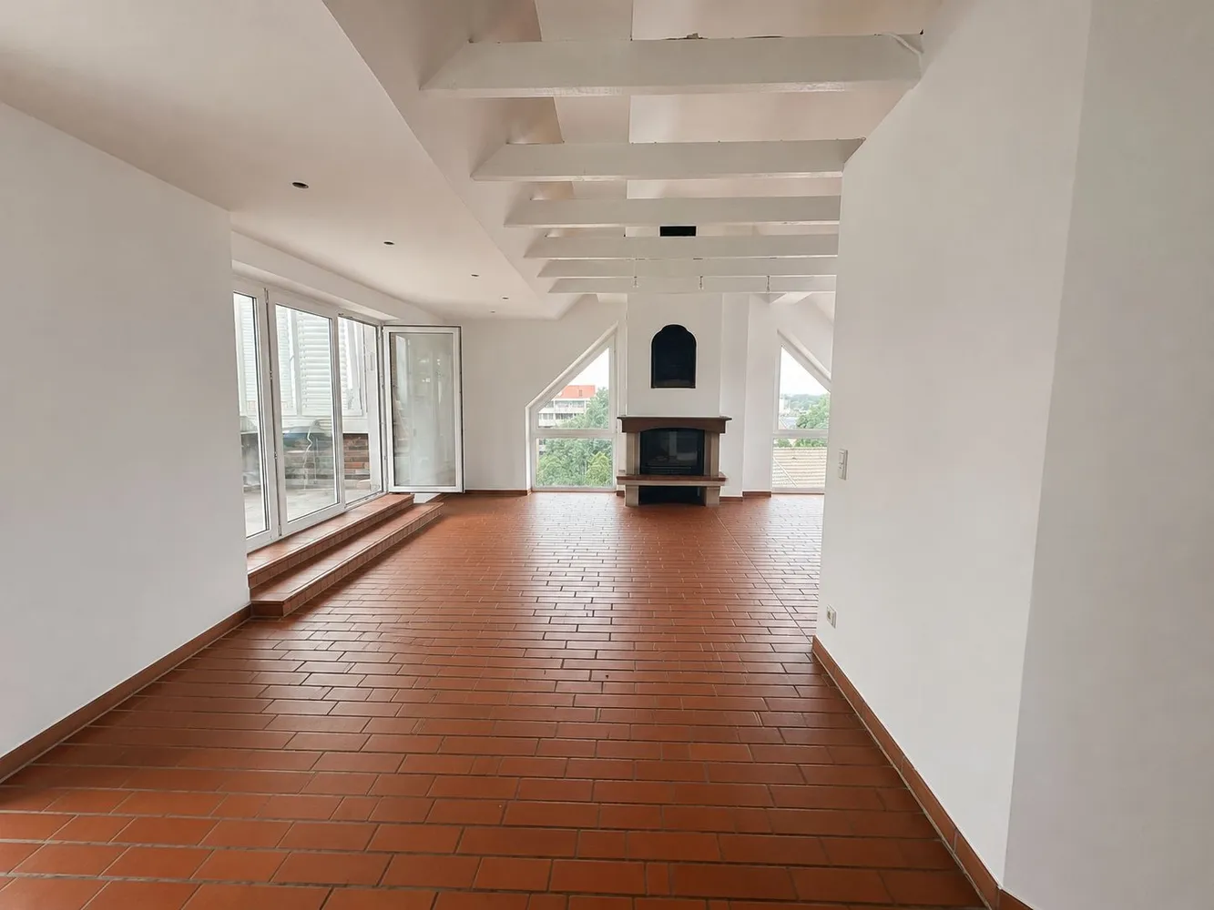 3 Zimmer Wohnung mit 140 m² in Kerpen – Bild 2