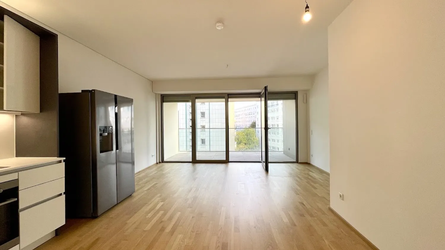 3 Zimmer Wohnung mit 83 m² in Berlin – Bild 2