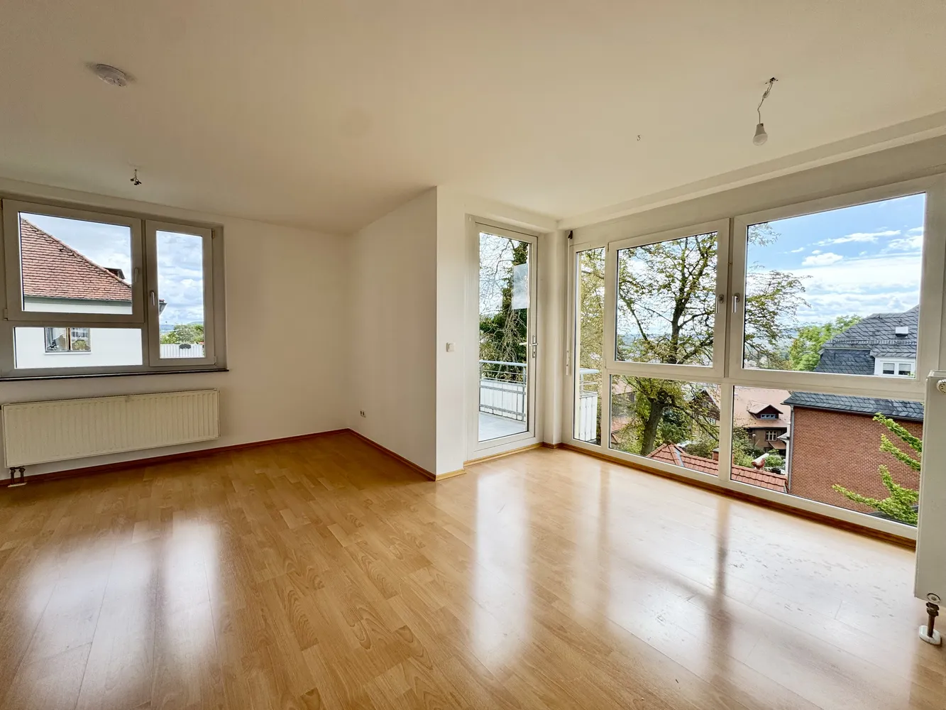 4 Zimmer Wohnung mit 99 m² in Jena – Bild 1