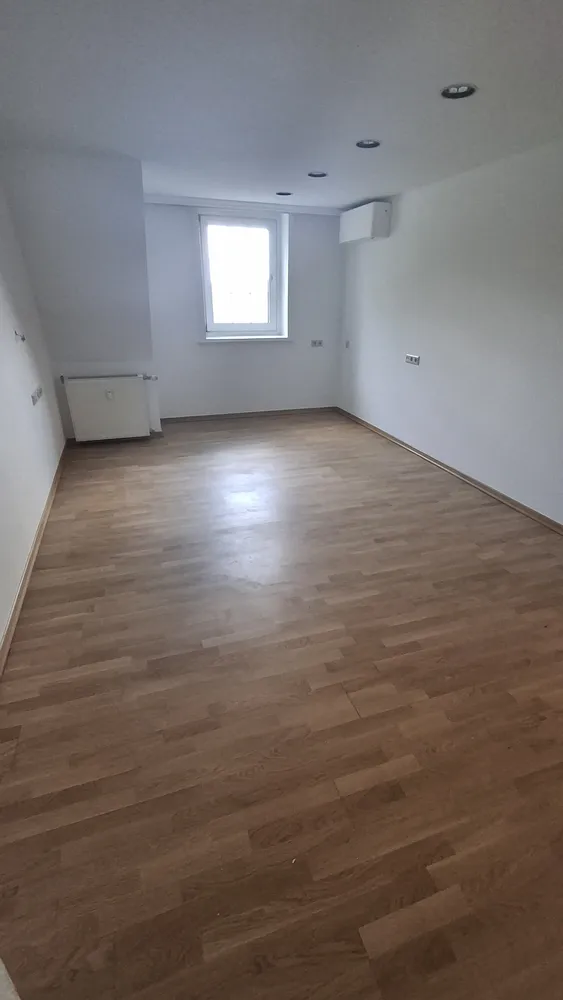 3 Zimmer Wohnung mit 145 m² in Berlin – Bild 10