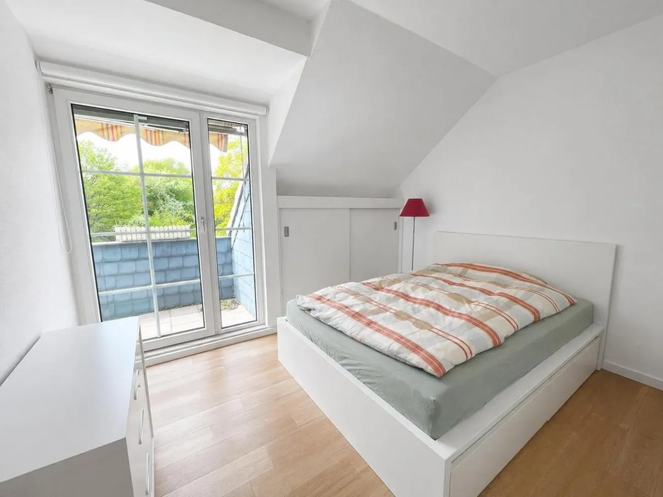 2 Zimmer Wohnung mit 55 m² in Hamburg – Bild 3