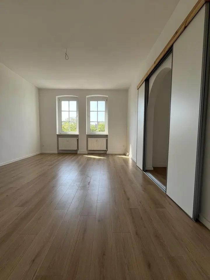 4 Zimmer Wohnung mit 112 m² in Weißenfels – Bild 2