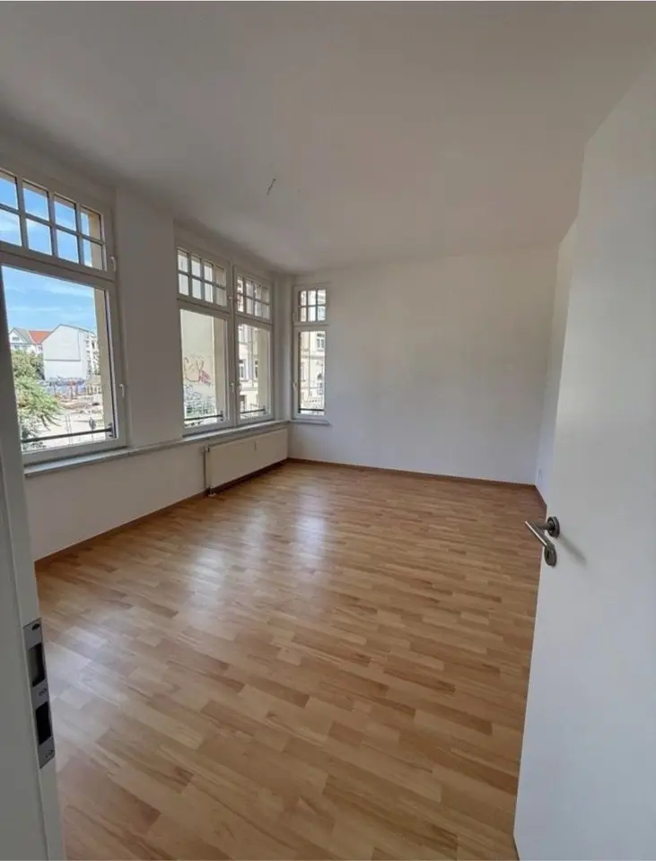 2 Zimmer Wohnung mit 54 m² in Halle (Saale) – Bild 4