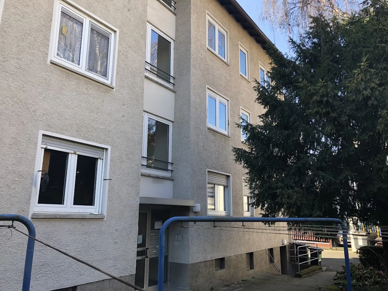 2 Zimmer Wohnung mit 42 m² in Wiesbaden – Bild 2
