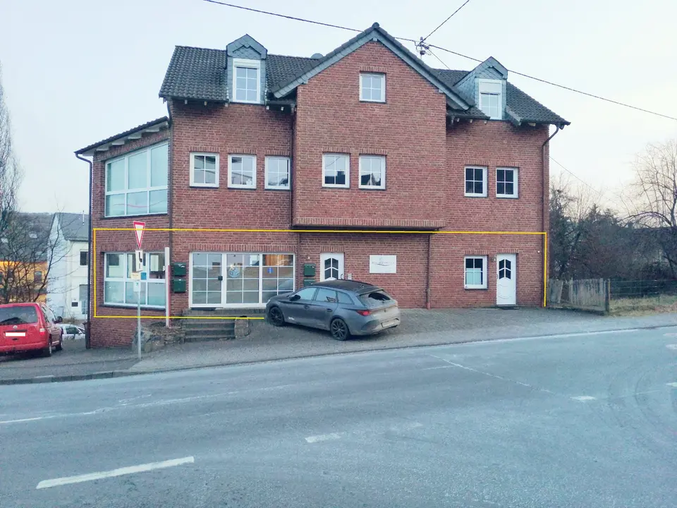 10 Zimmer Wohnung mit 200 m² in Koblenz – Bild 4