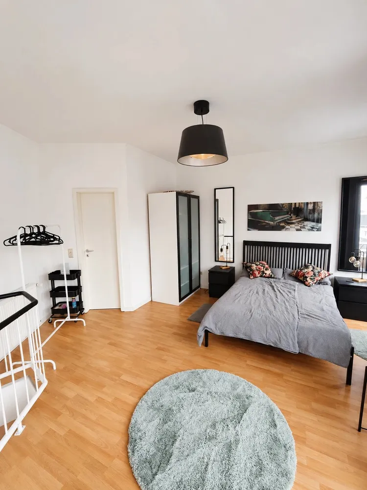 2 room apartment with 50 m² in Cologne – Photo 8