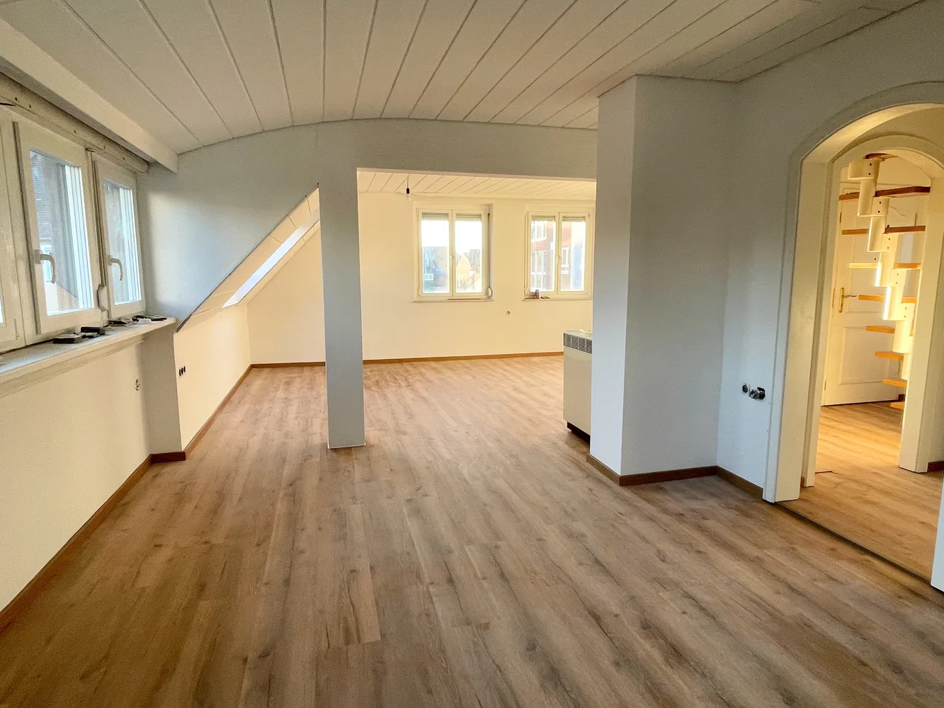 3 Zimmer Wohnung mit 85 m² in Stuttgart – Bild 2