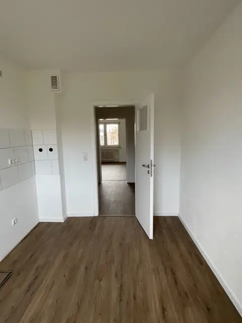 4 Zimmer Wohnung mit 70 m² in Duisburg – Bild 7