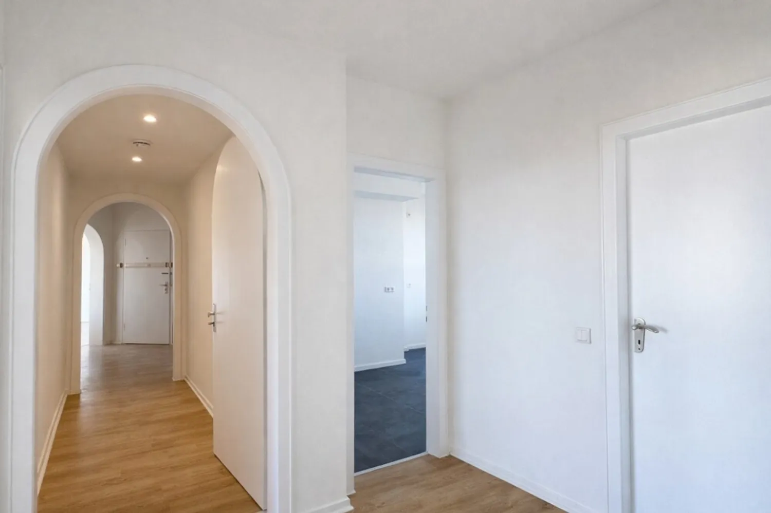 4 Zimmer Wohnung mit 133 m² in Düsseldorf – Bild 12