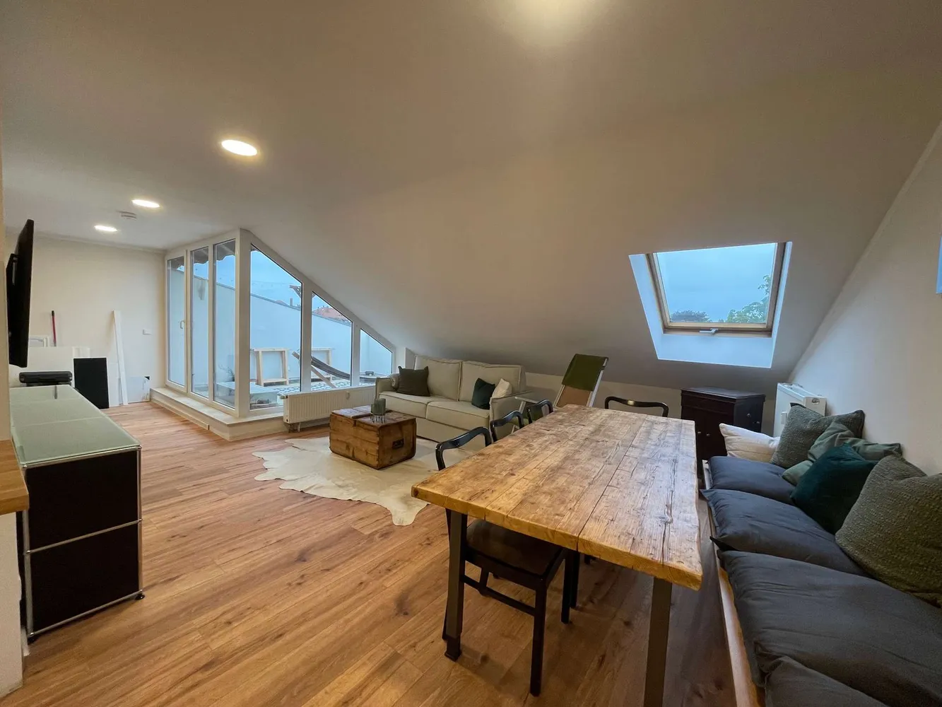 2 Zimmer Wohnung mit 75 m² in Leipzig – Bild 2